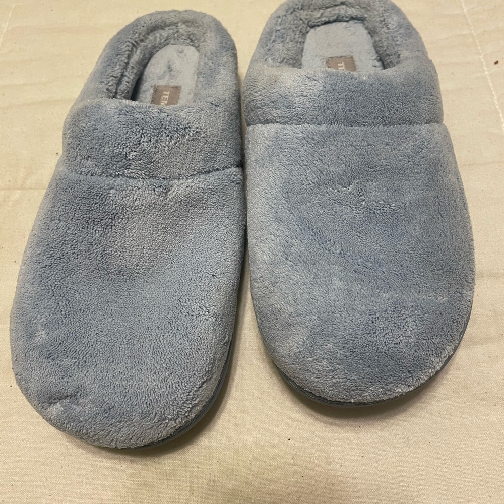 Tempur Pedic slippers